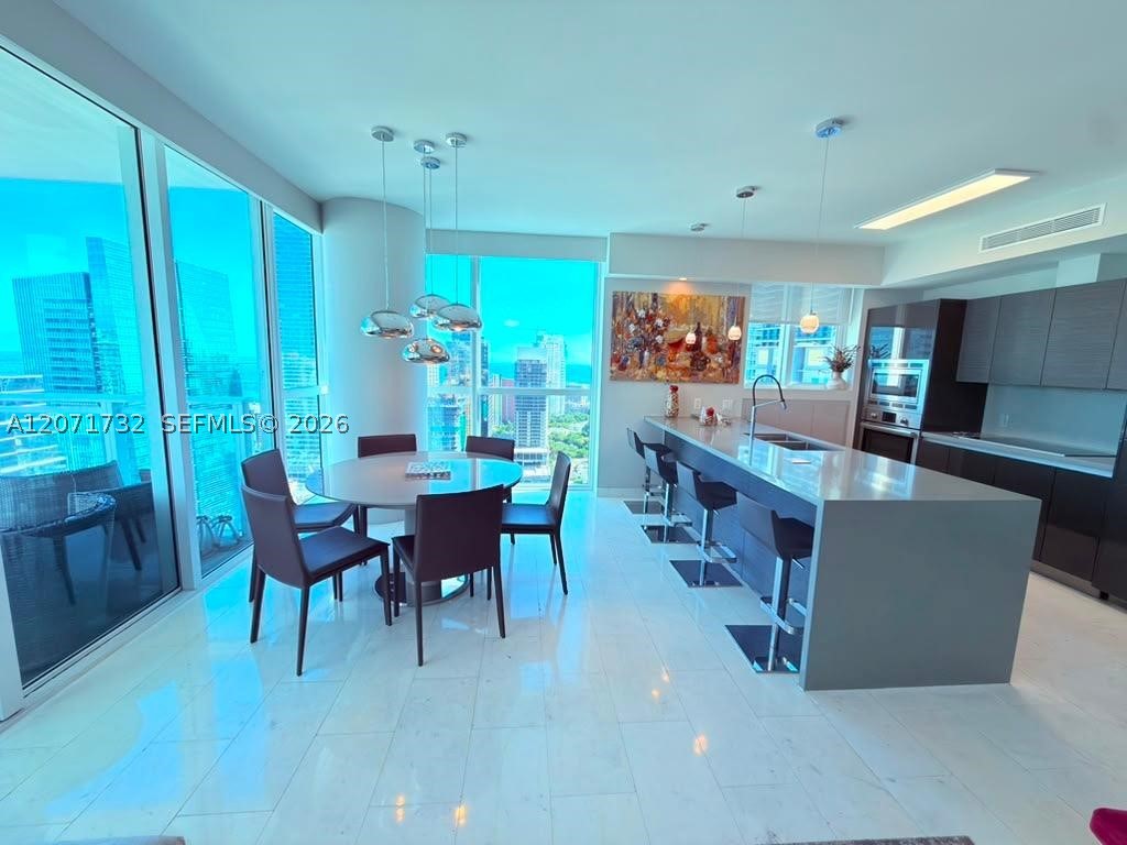 image The Bond on Brickell7