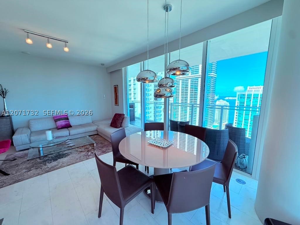 image The Bond on Brickell8