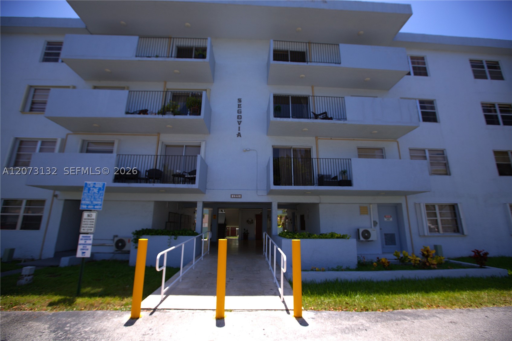1221 SW 122nd Ave #403 Miami, FL 33184