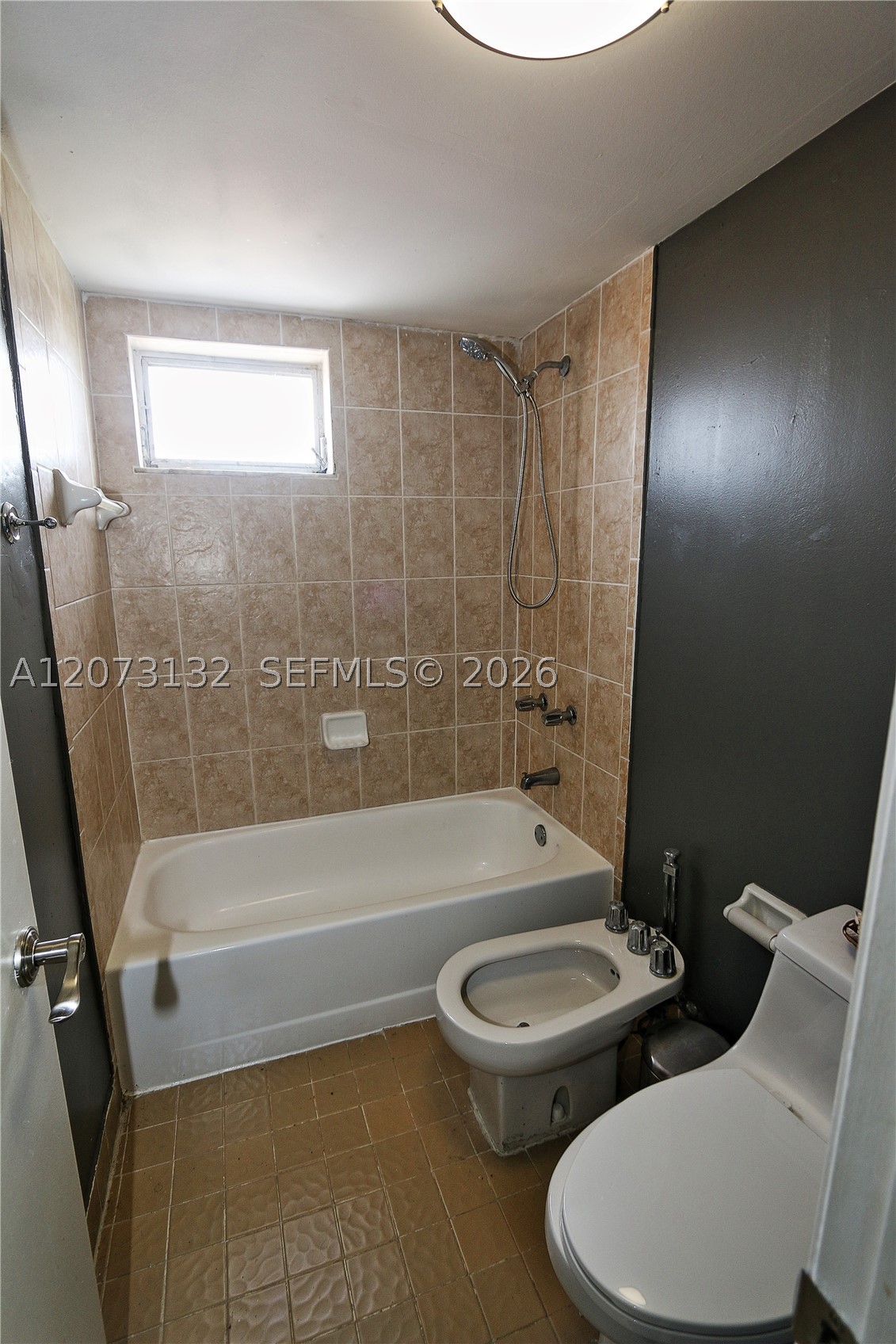 1221 SW 122nd Ave #403 Miami, FL 33184