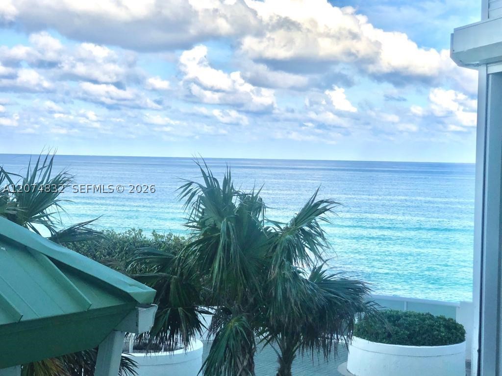 16711 Collins Ave #706 Sunny Isles Beach, FL 33160