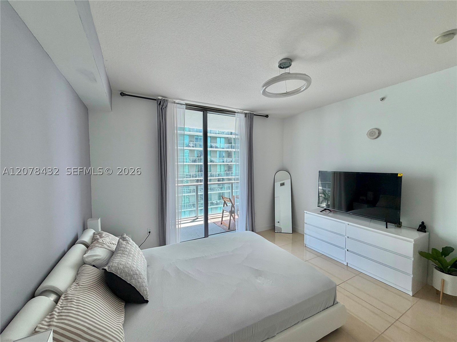 image Axis on Brickell North18