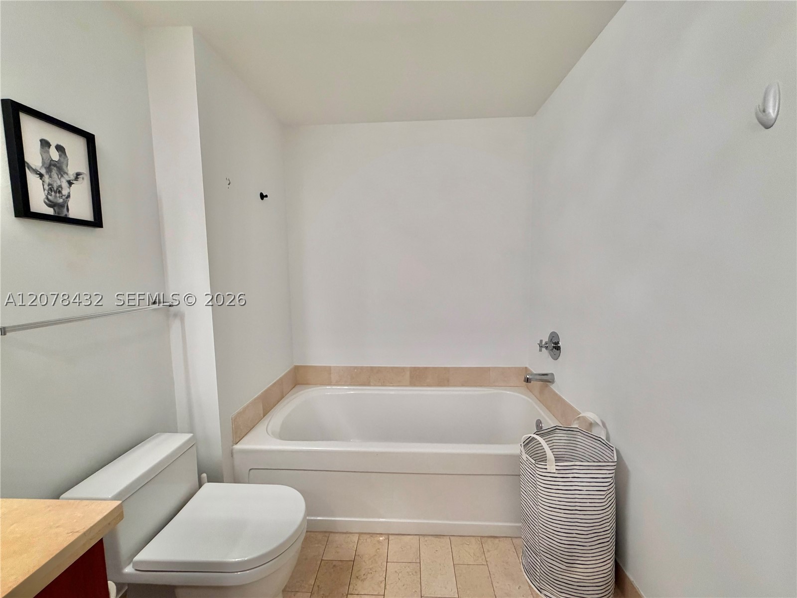 image Axis on Brickell North27