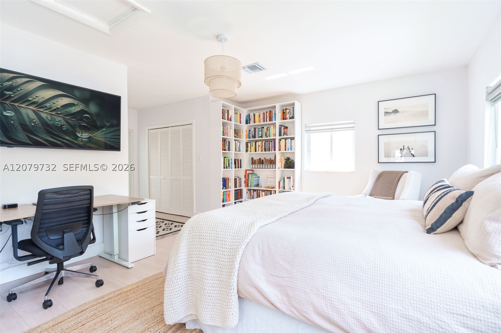 2521 SW 25th Ter Miami, FL 33133
