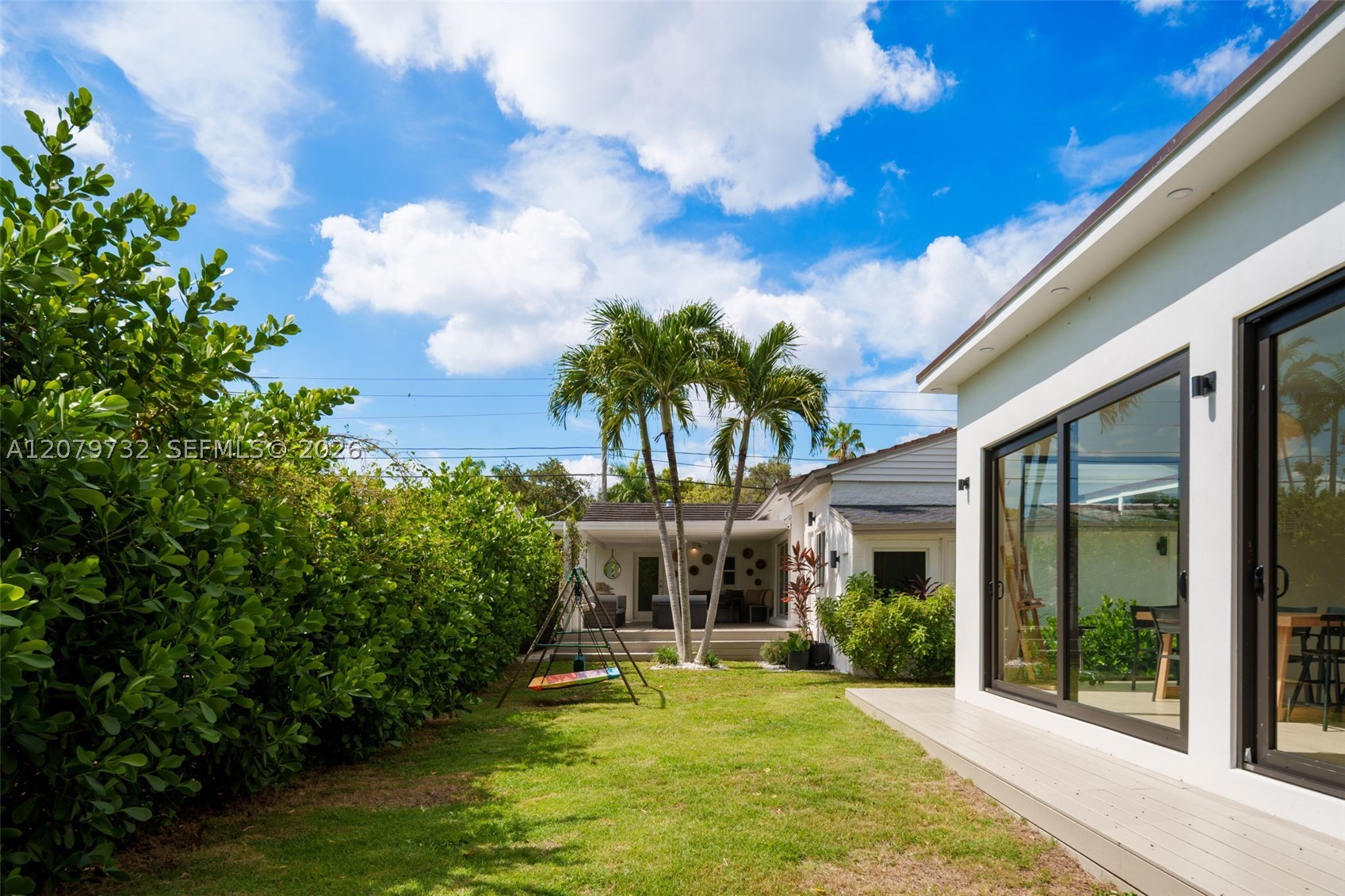2521 SW 25th Ter Miami, FL 33133