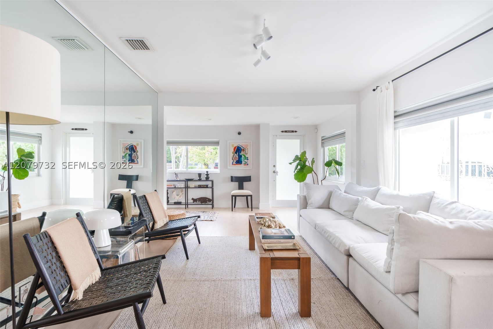 2521 SW 25th Ter Miami, FL 33133