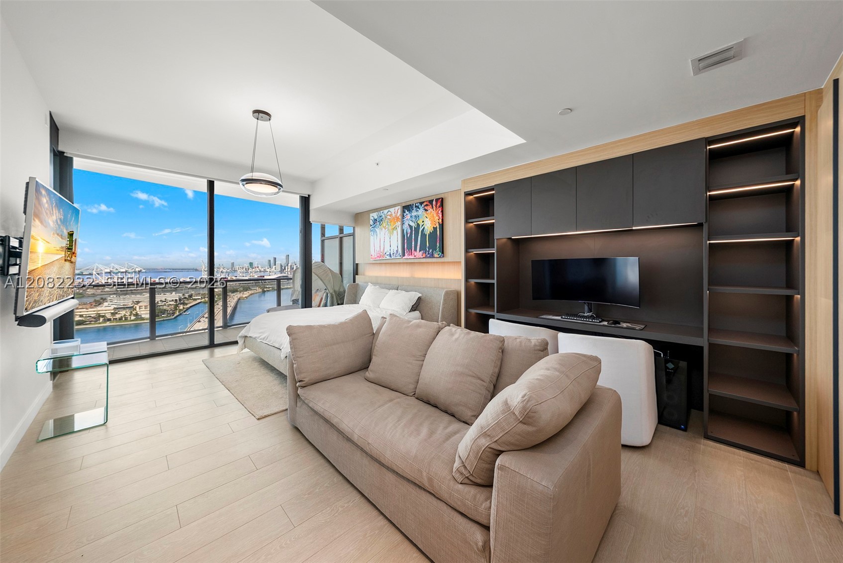 500 Alton Rd #2318 Miami Beach, FL 33139