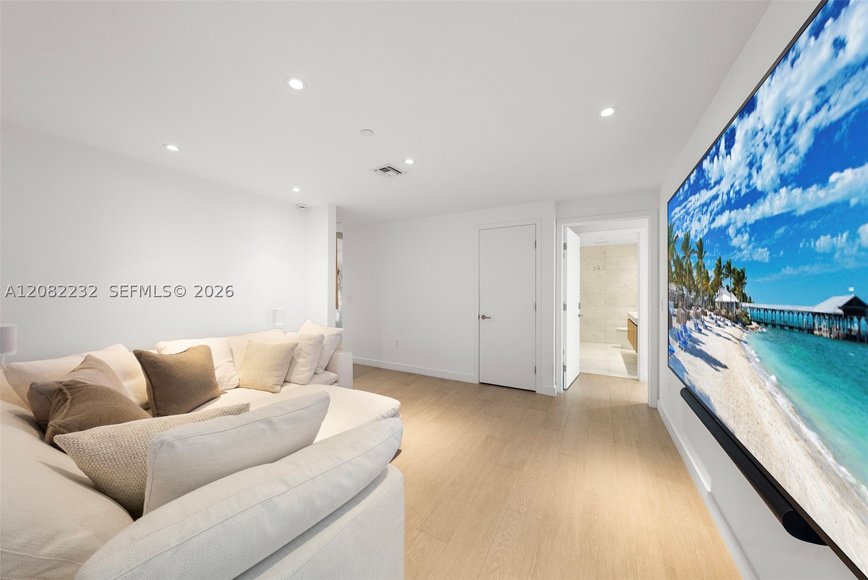 500 Alton Rd #2318 Miami Beach, FL 33139