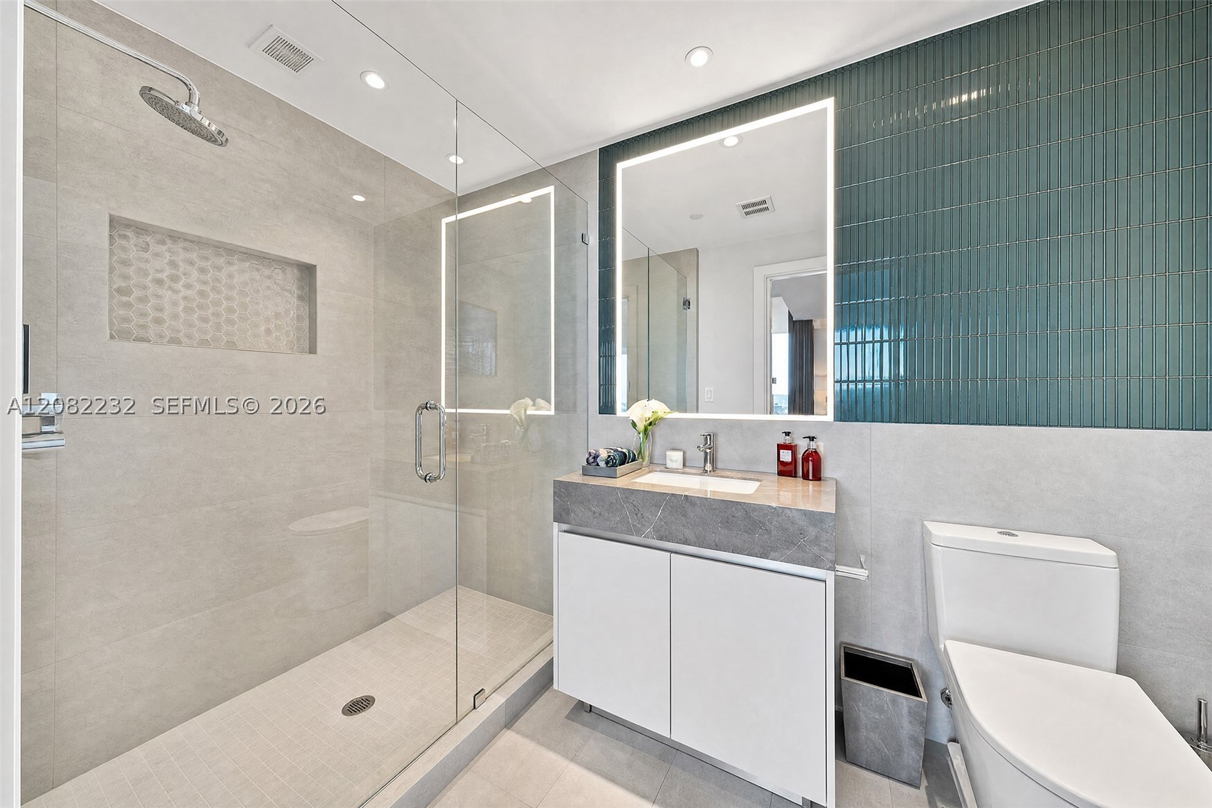 500 Alton Rd #2318 Miami Beach, FL 33139