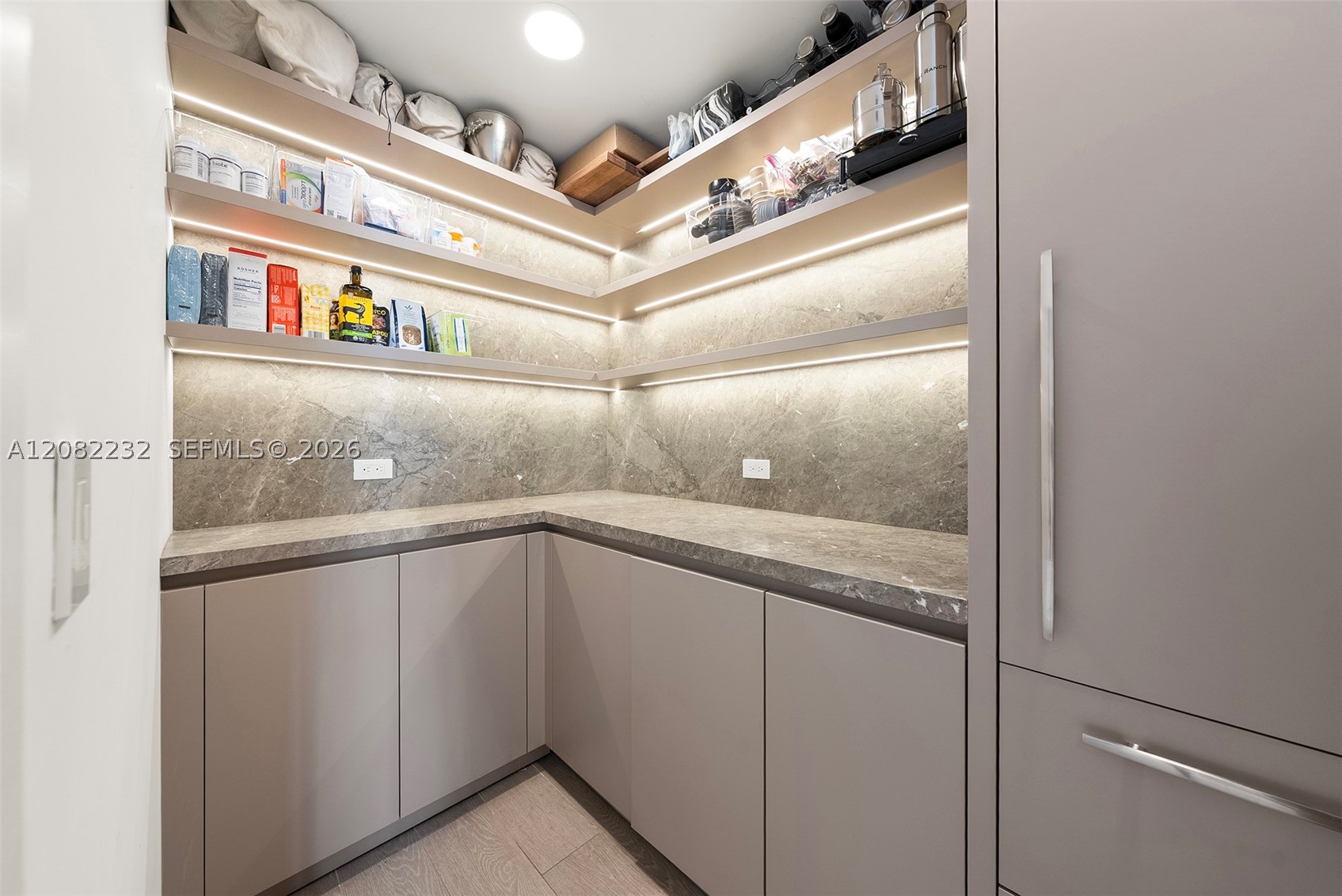 500 Alton Rd #2318 Miami Beach, FL 33139