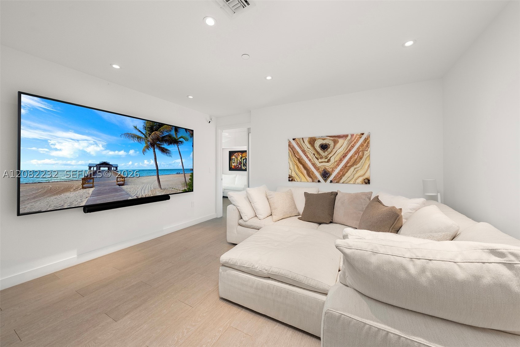 500 Alton Rd #2318 Miami Beach, FL 33139