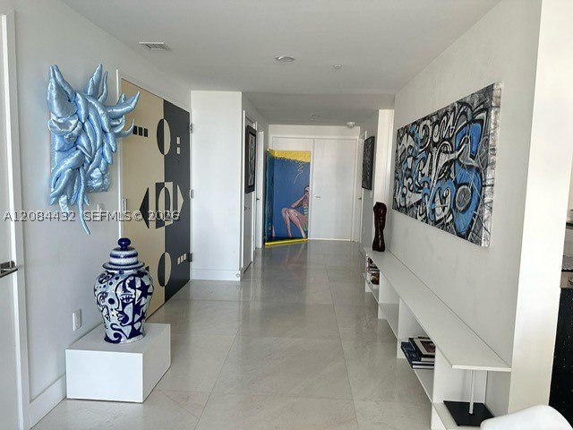 1 Collins Ave #602 Miami Beach, FL 33139