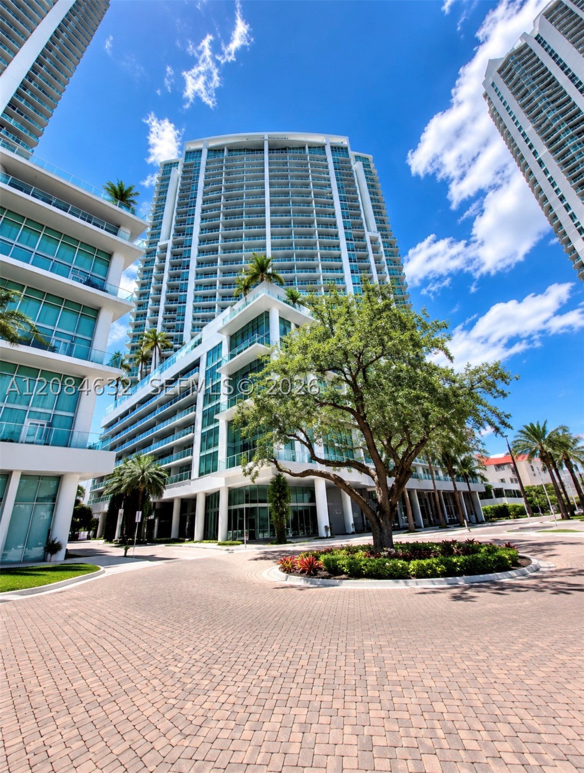 image The Ivy at Riverfront2