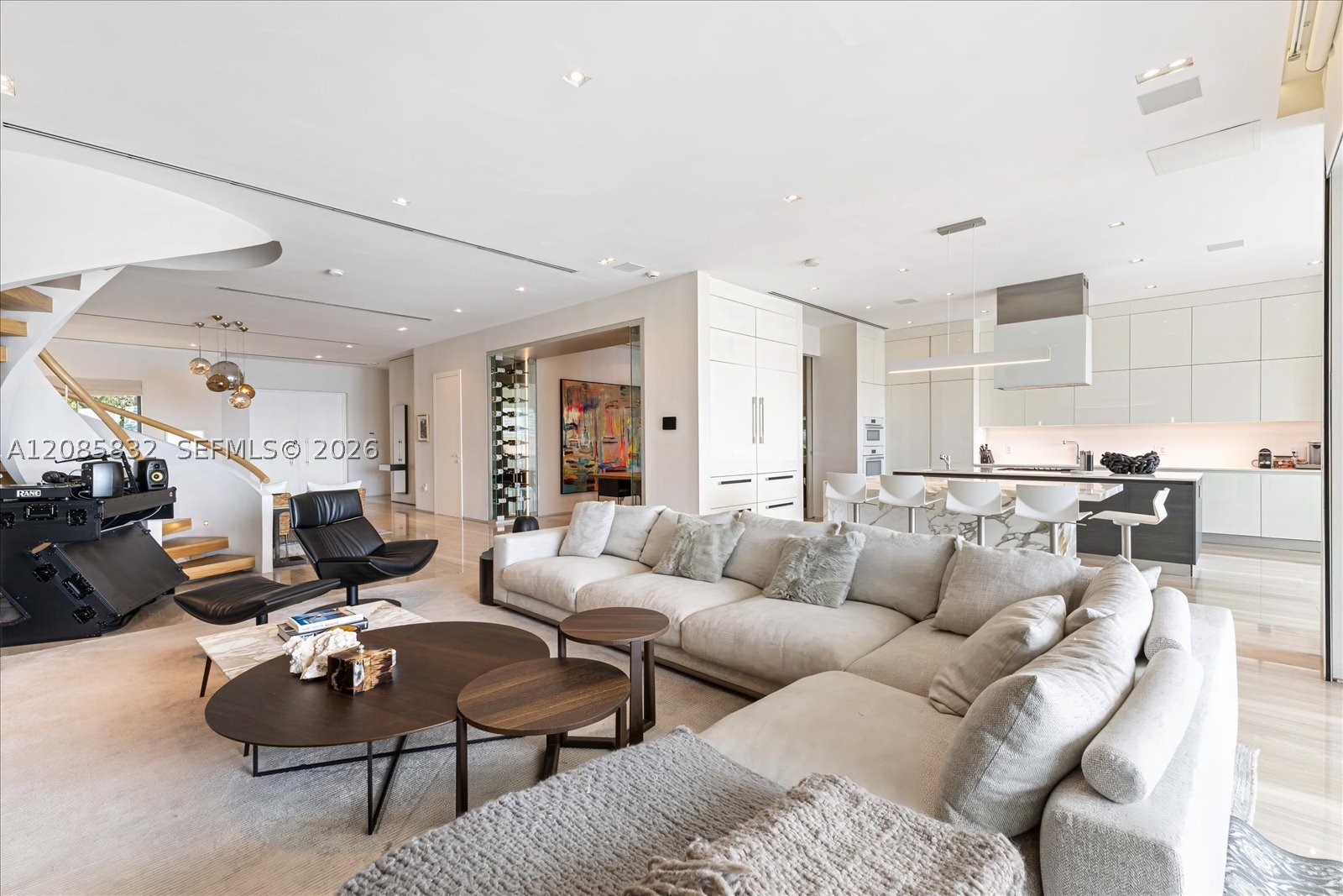 401 E Rivo Alto Dr Miami Beach, FL 33139