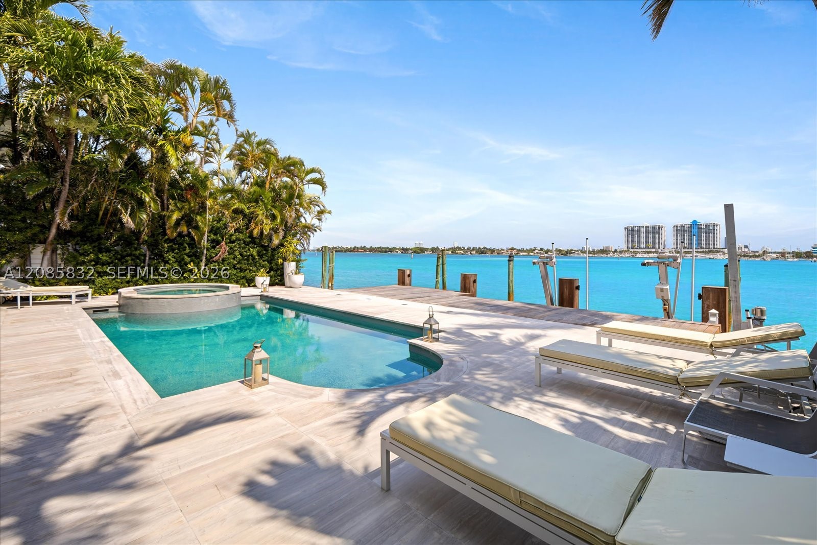 401 E Rivo Alto Dr Miami Beach, FL 33139