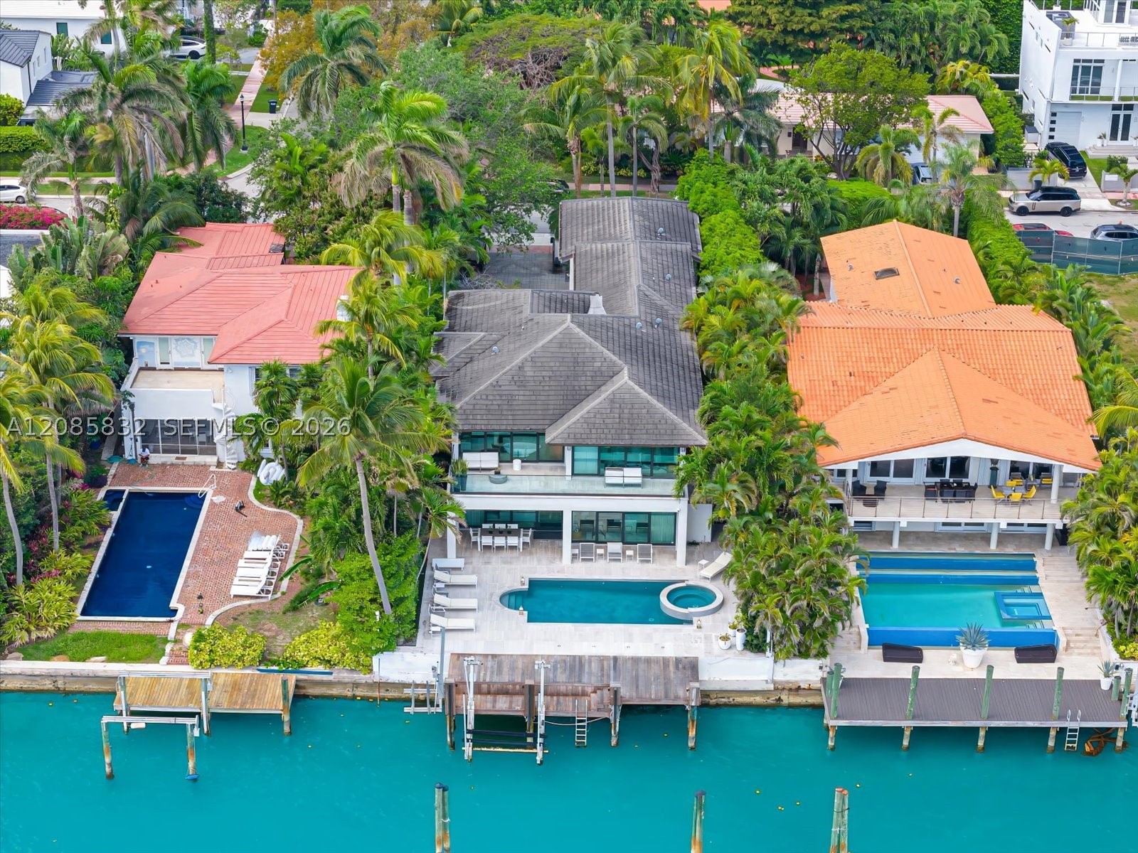 401 E Rivo Alto Dr Miami Beach, FL 33139