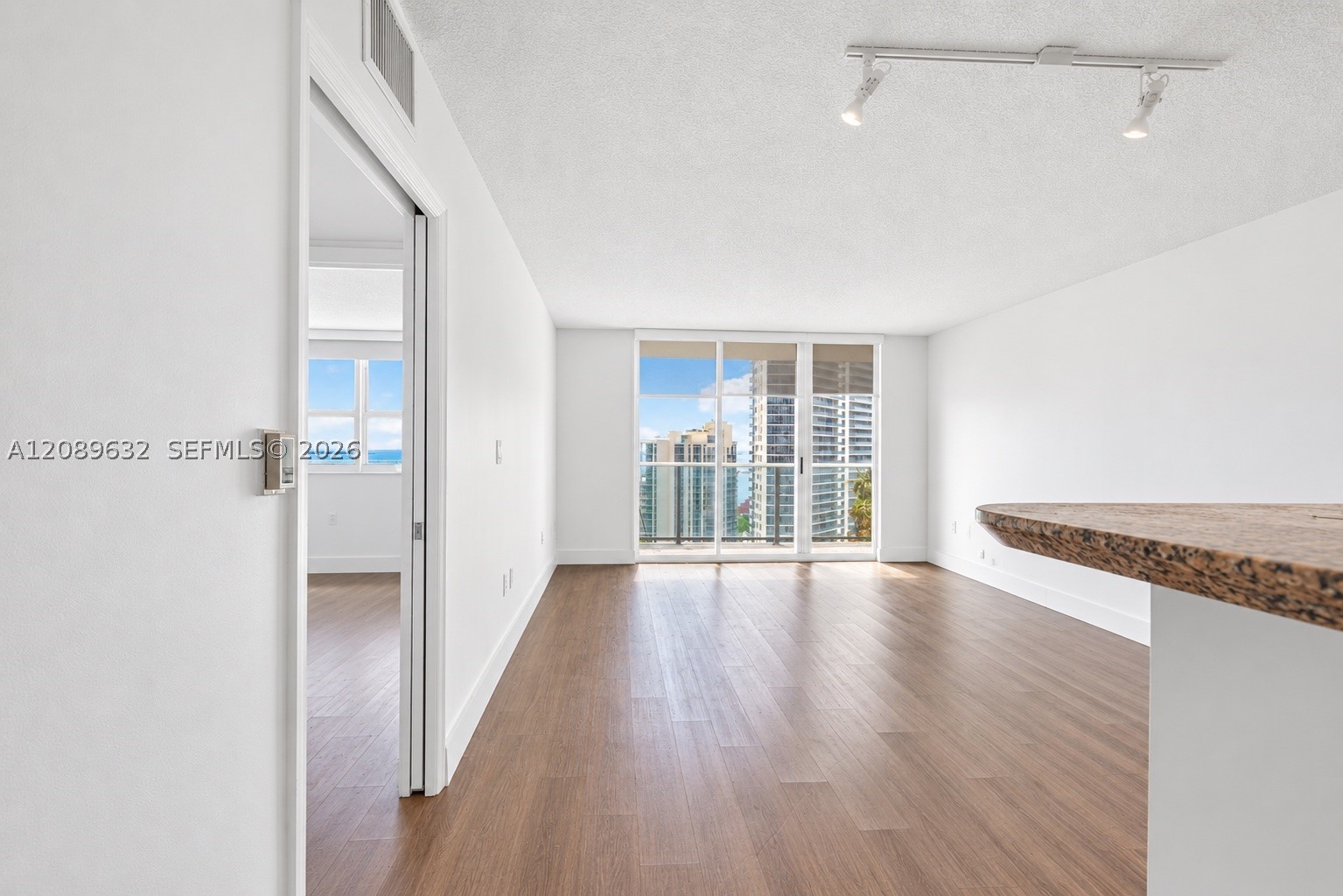 1155 Brickell Bay Dr #2905