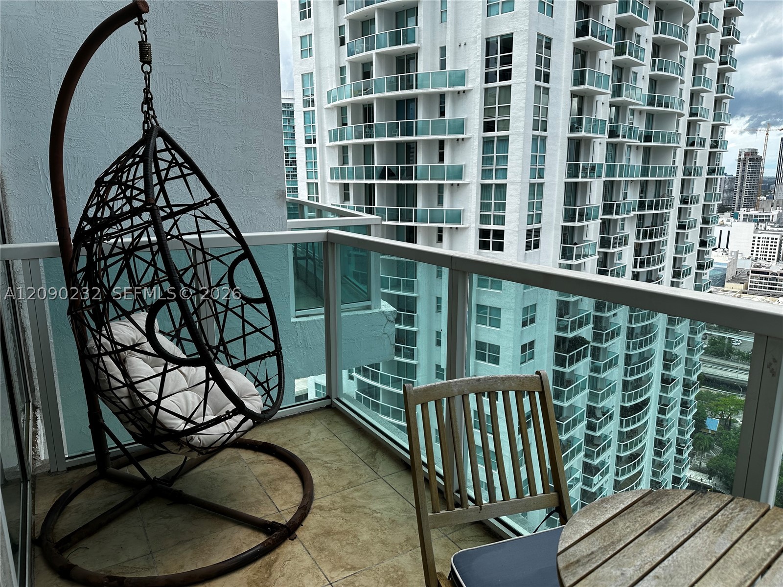 image Brickell on the River South26