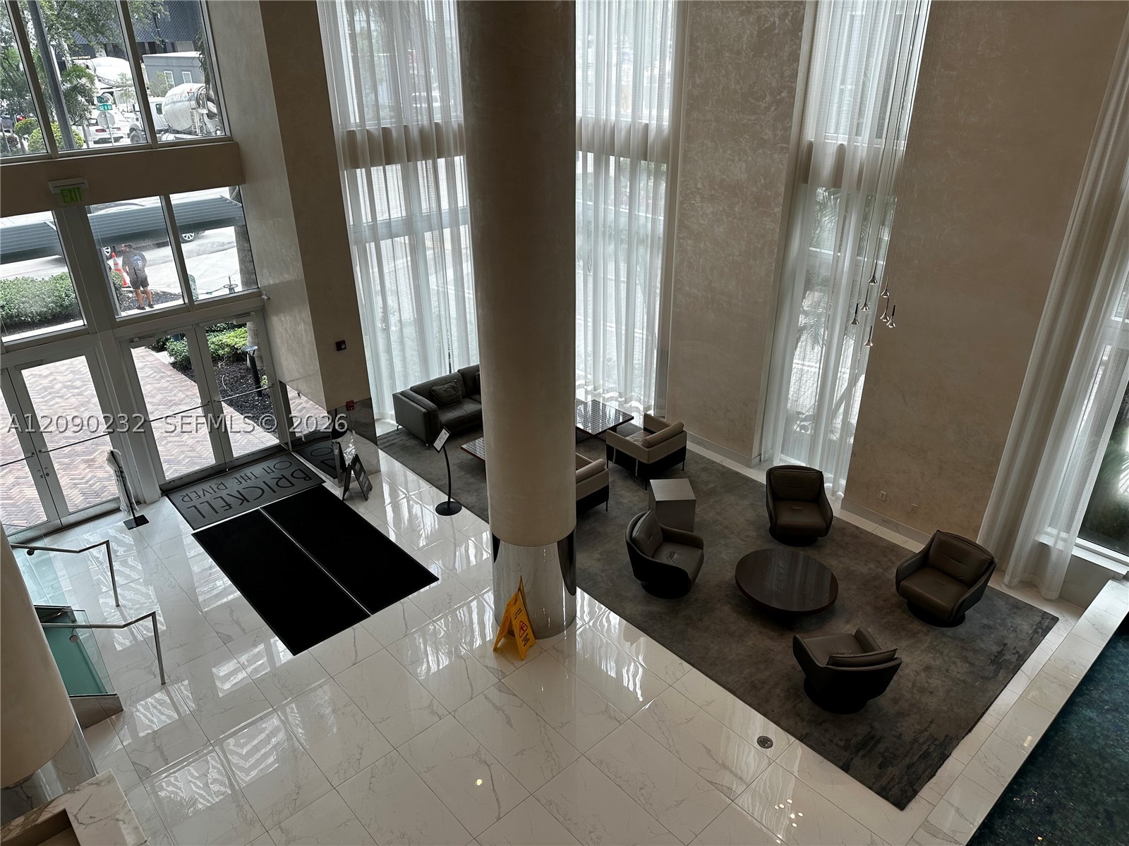 image Brickell on the River South35