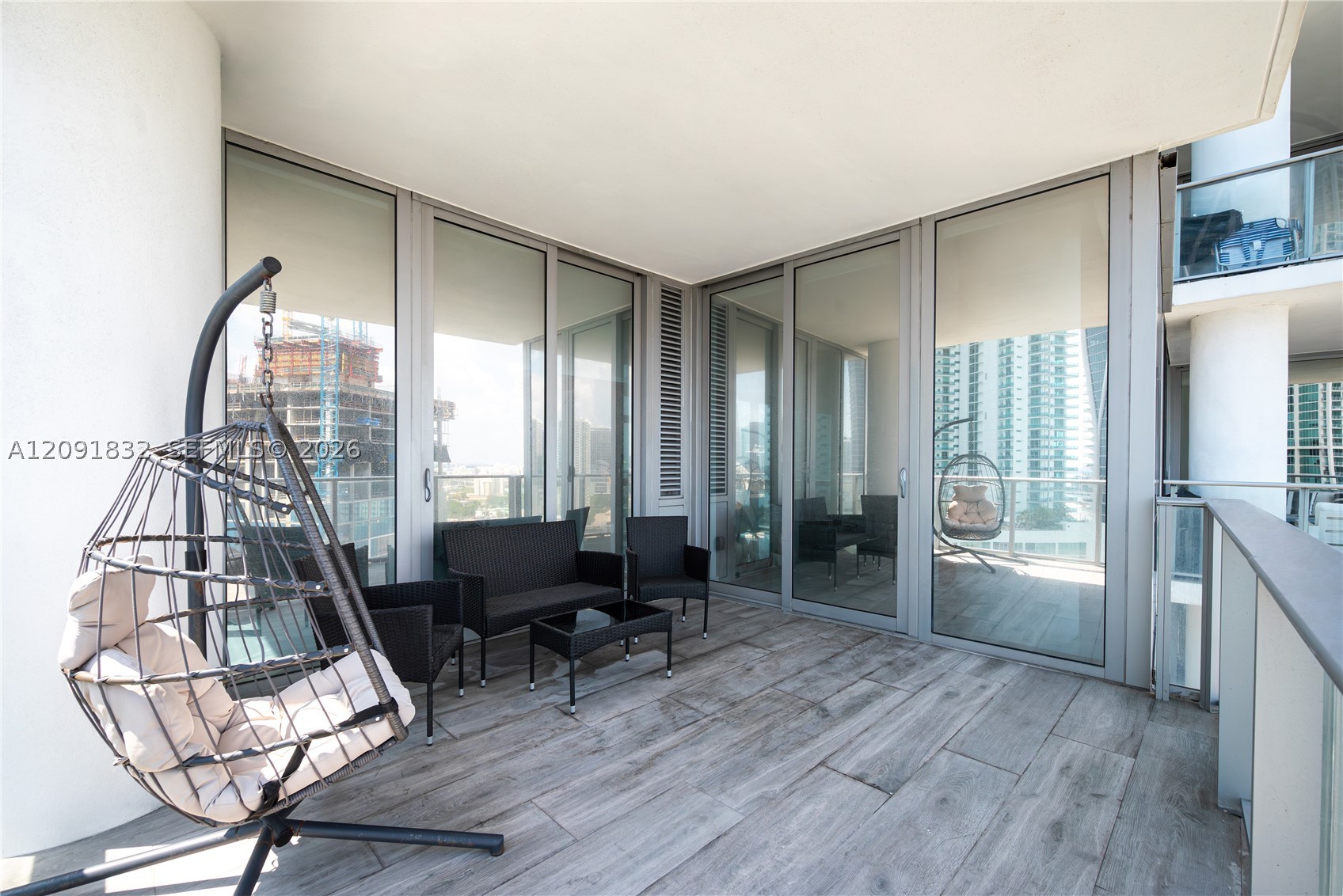 image Paramount Miami Worldcenter30