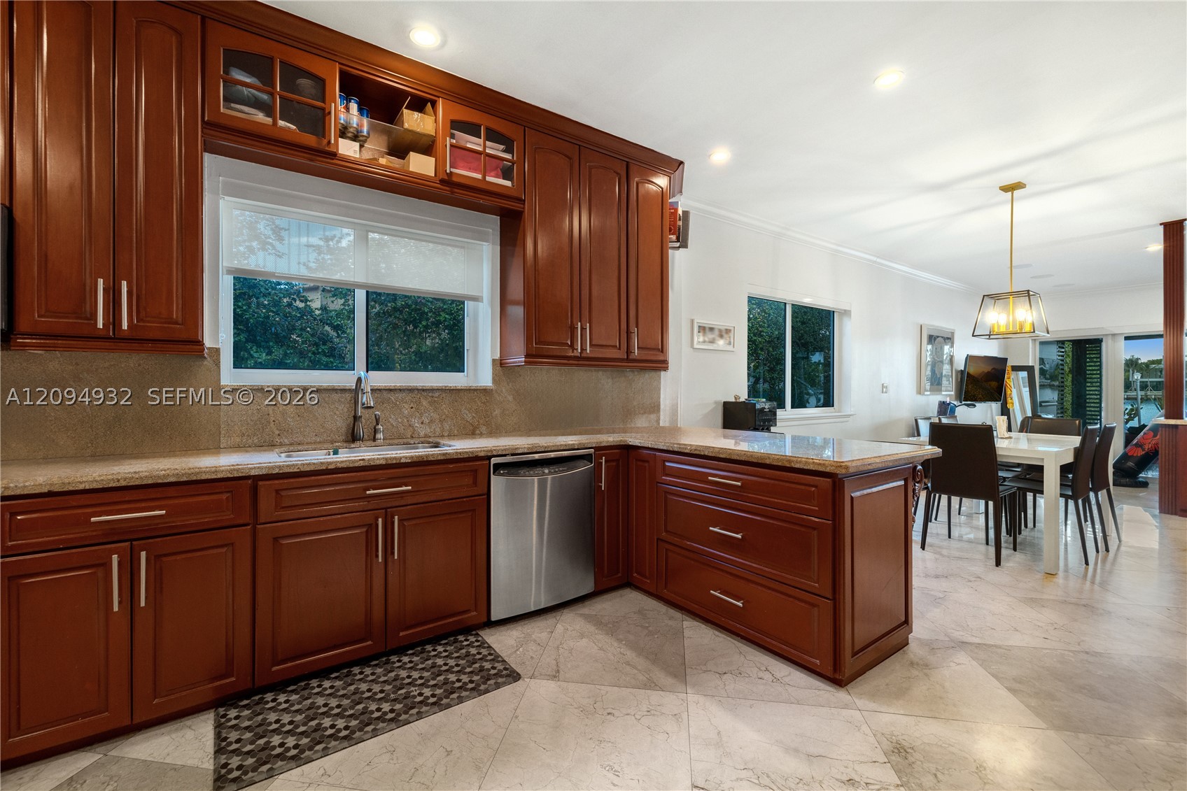 435 N Shore Dr Miami Beach, FL 33141