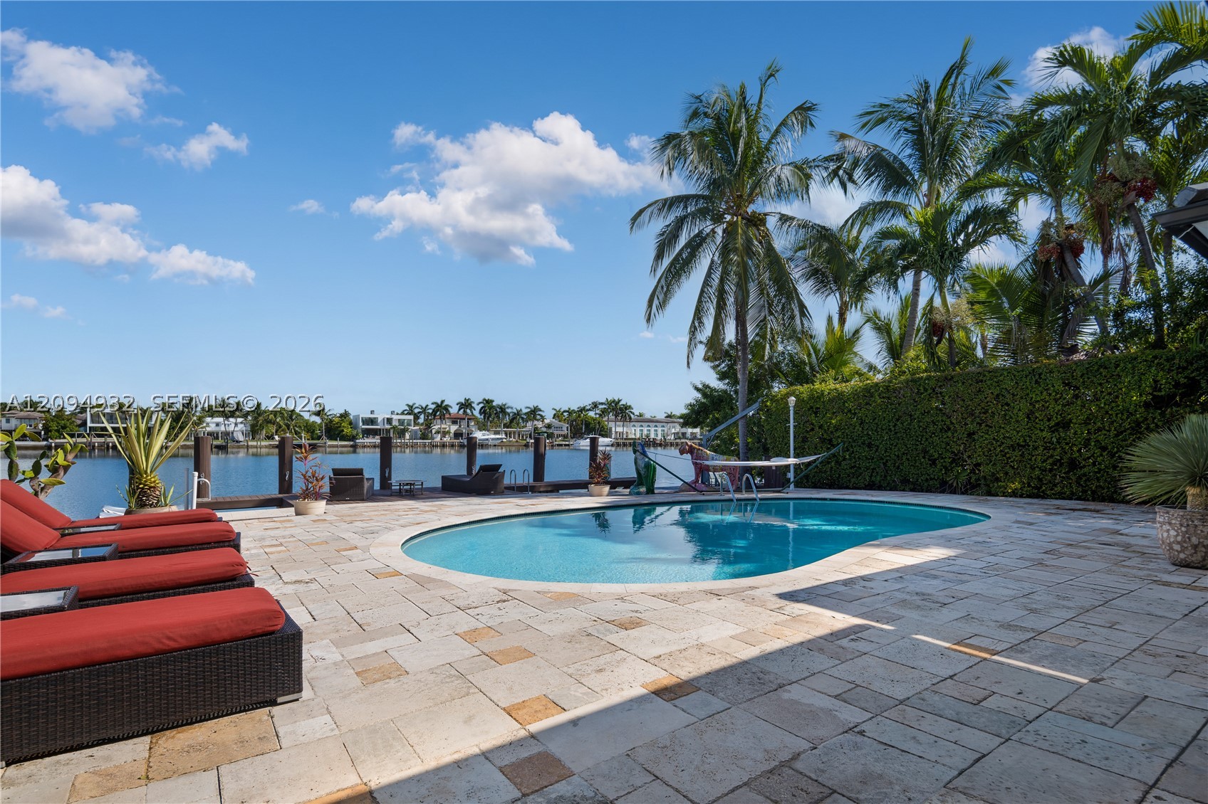 435 N Shore Dr Miami Beach, FL 33141