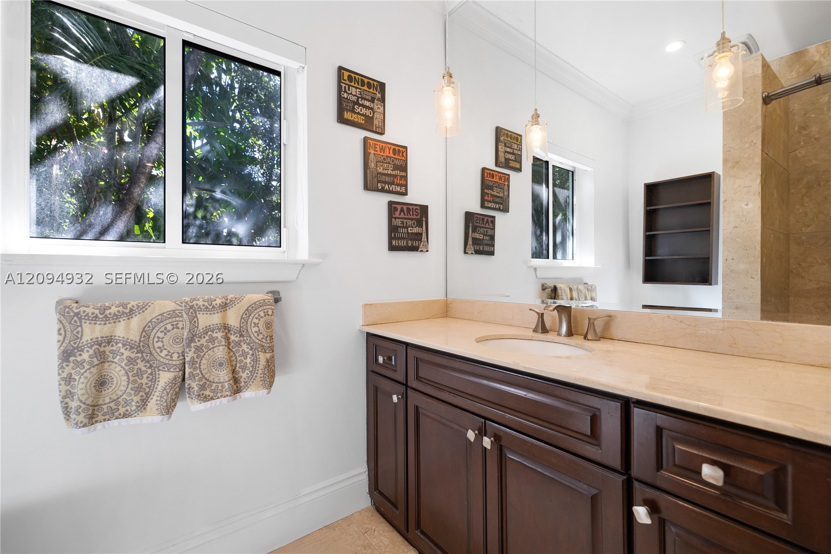 435 N Shore Dr Miami Beach, FL 33141