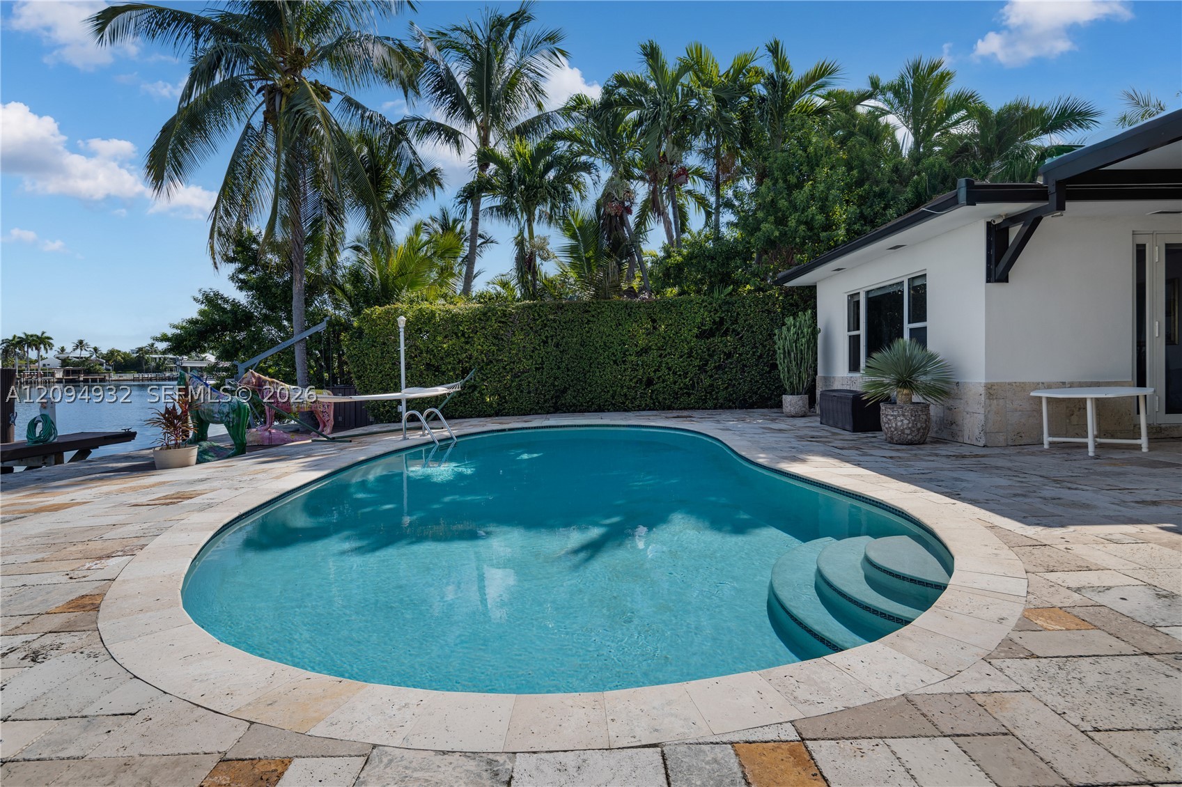 435 N Shore Dr Miami Beach, FL 33141