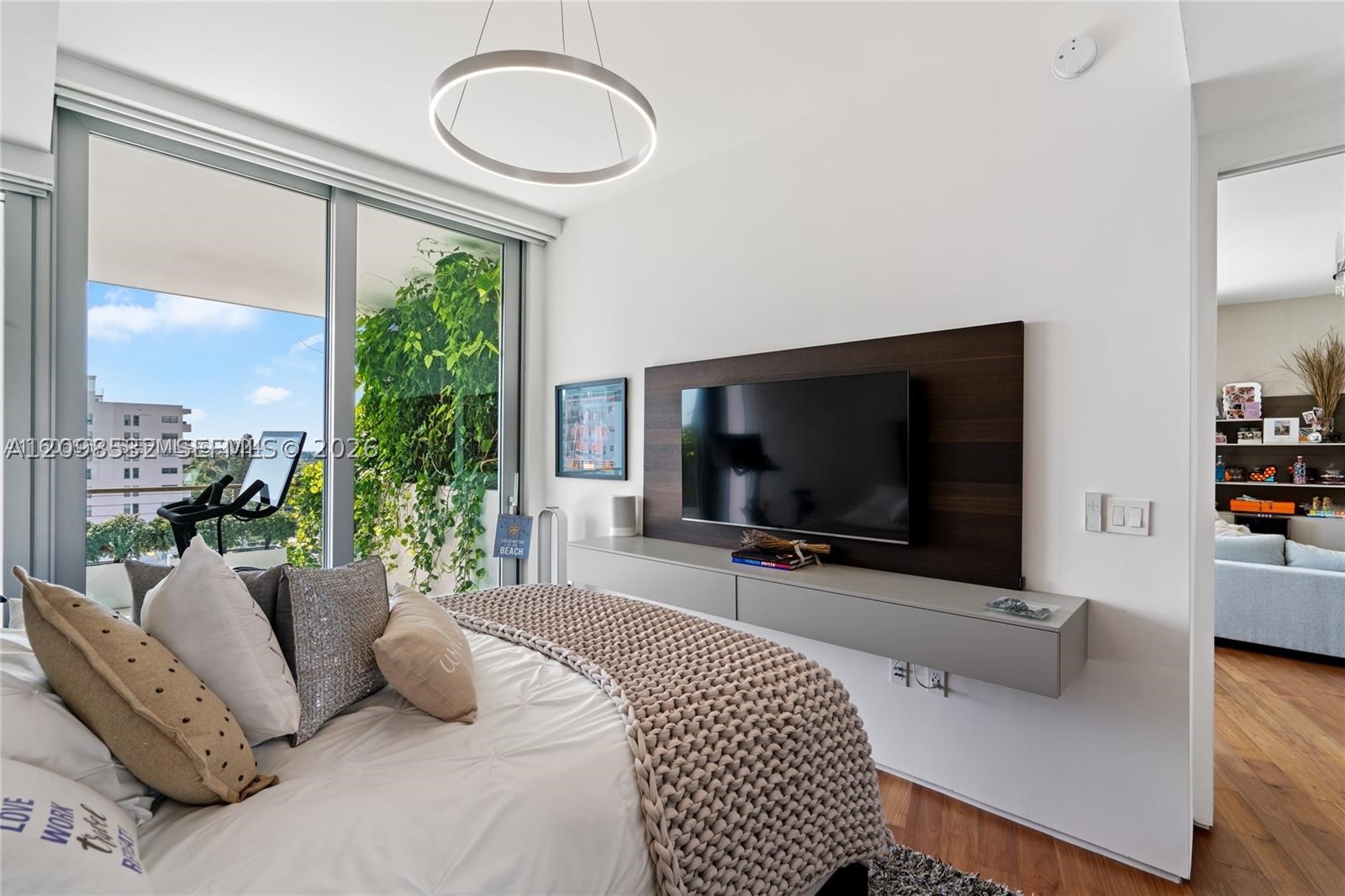 1300 Monad Ter #6C Miami Beach, FL 33139