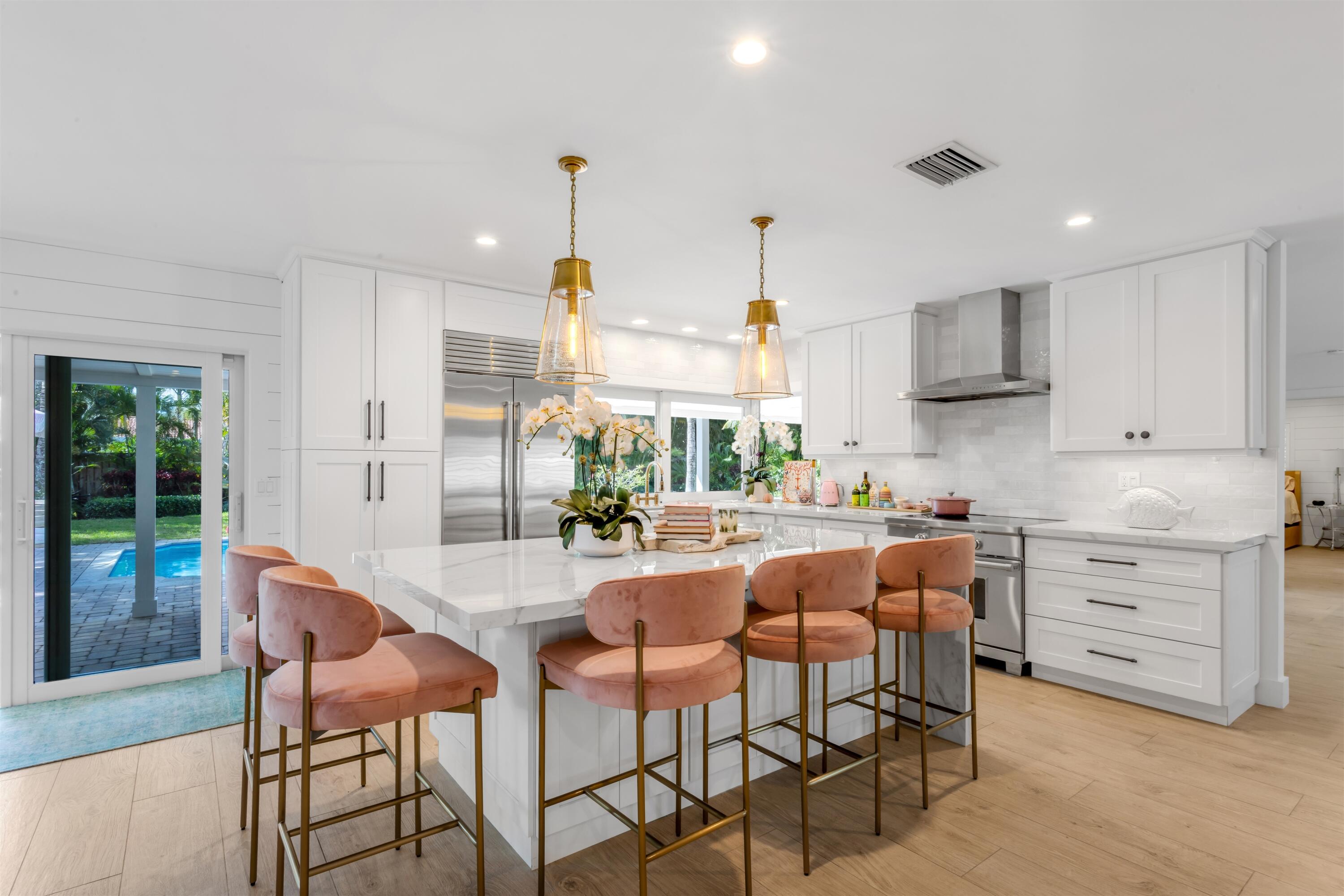 2720 Cardinal Gulf Stream, FL 33483