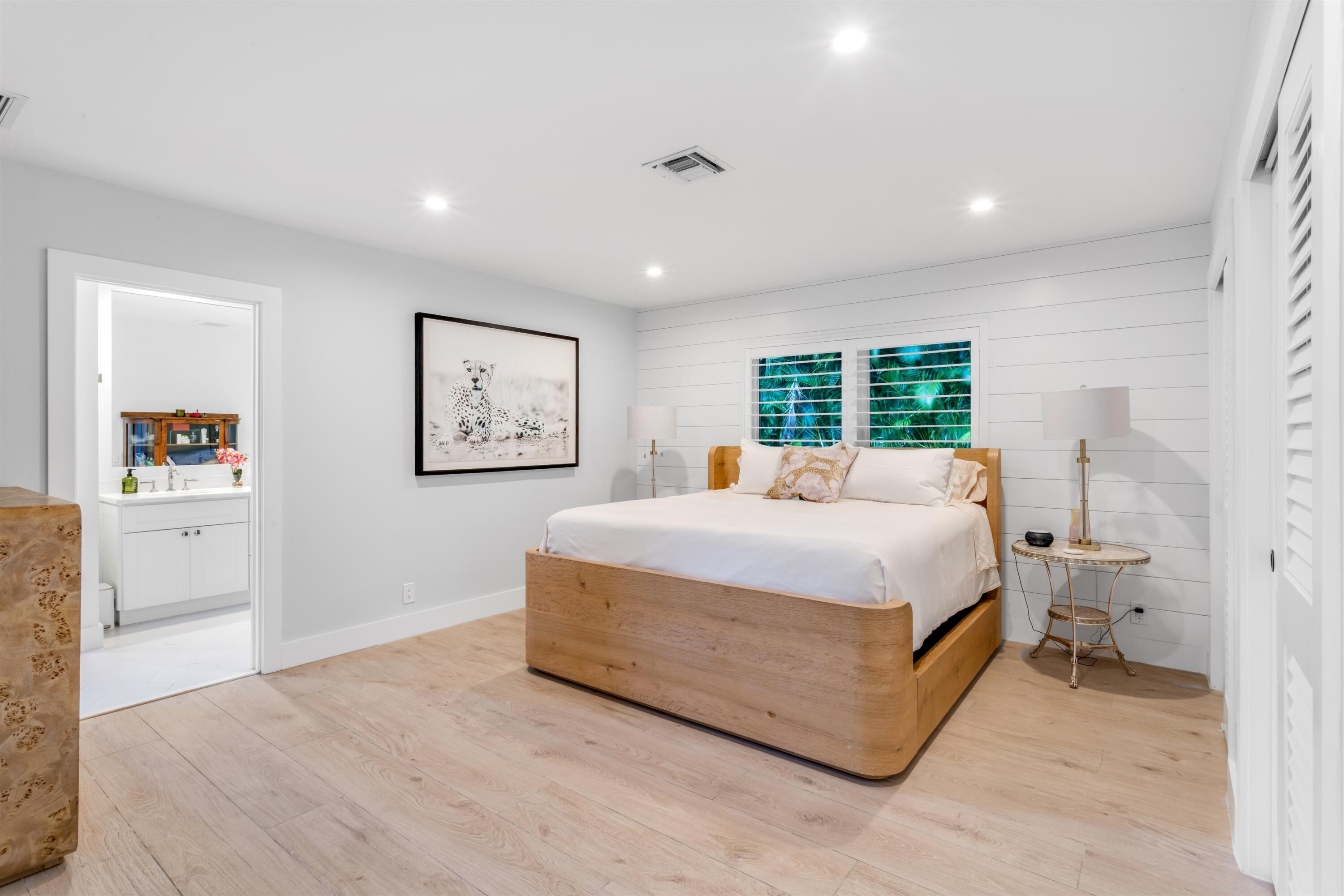 2720 Cardinal Gulf Stream, FL 33483