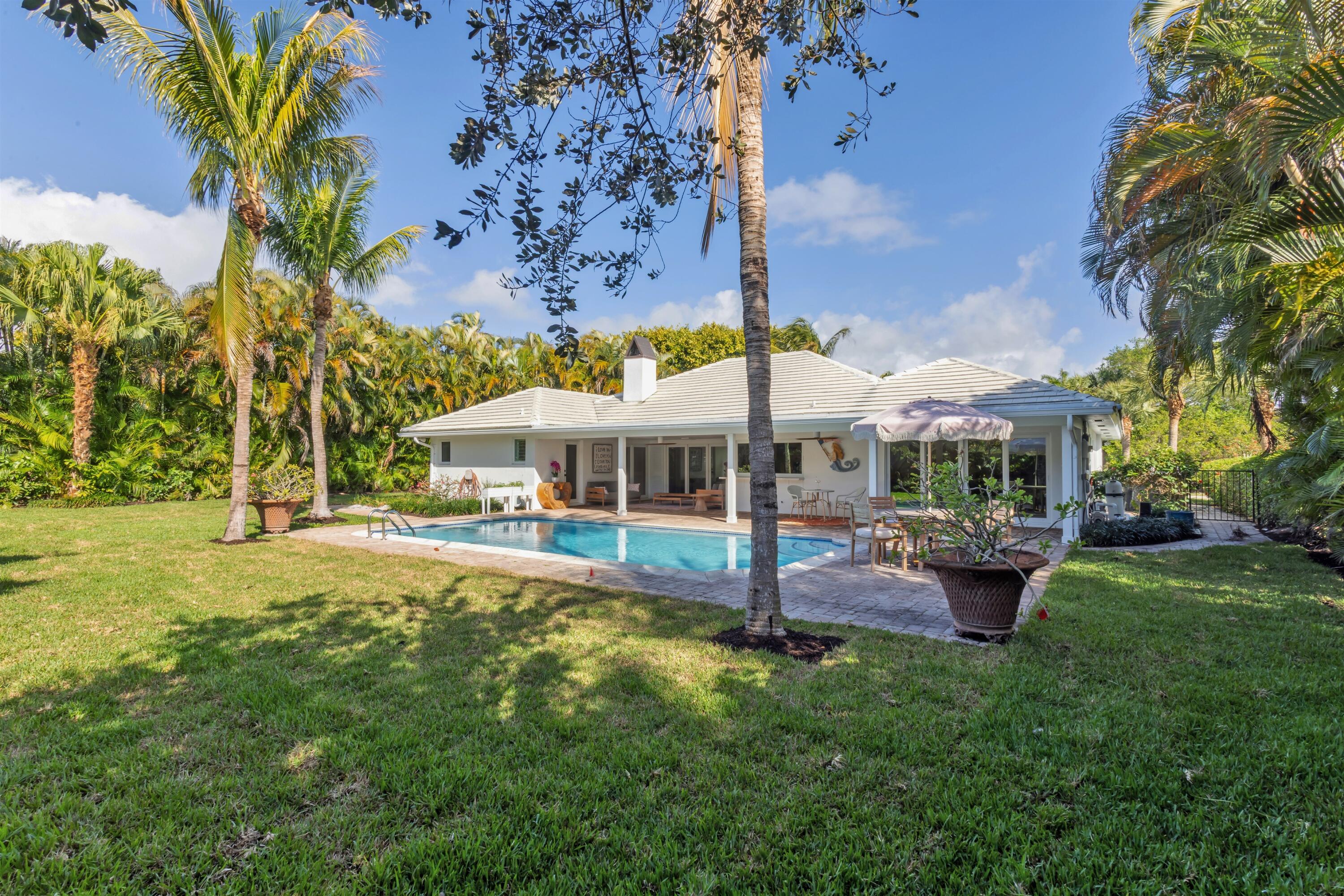 2720 Cardinal Gulf Stream, FL 33483