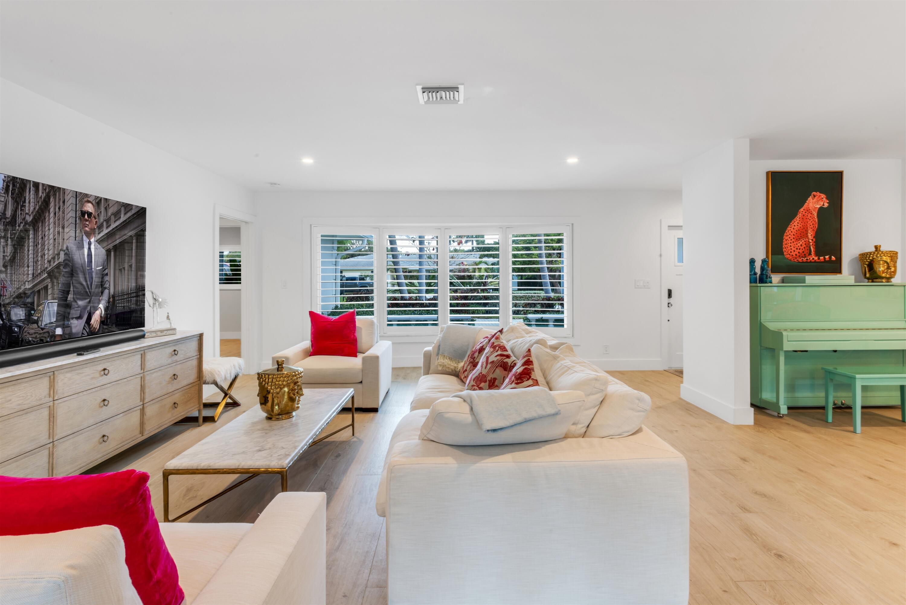 2720 Cardinal Gulf Stream, FL 33483