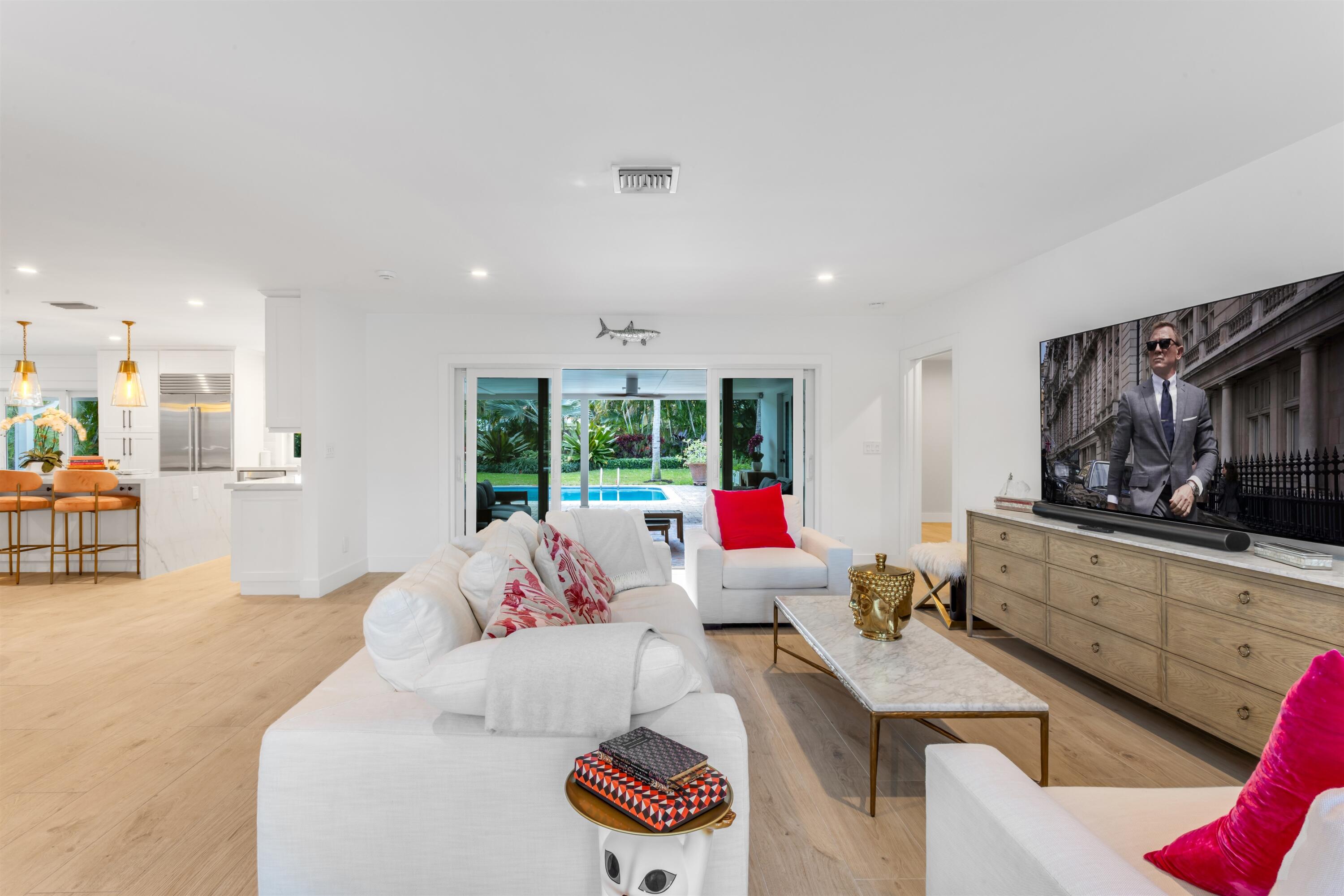 2720 Cardinal Gulf Stream, FL 33483