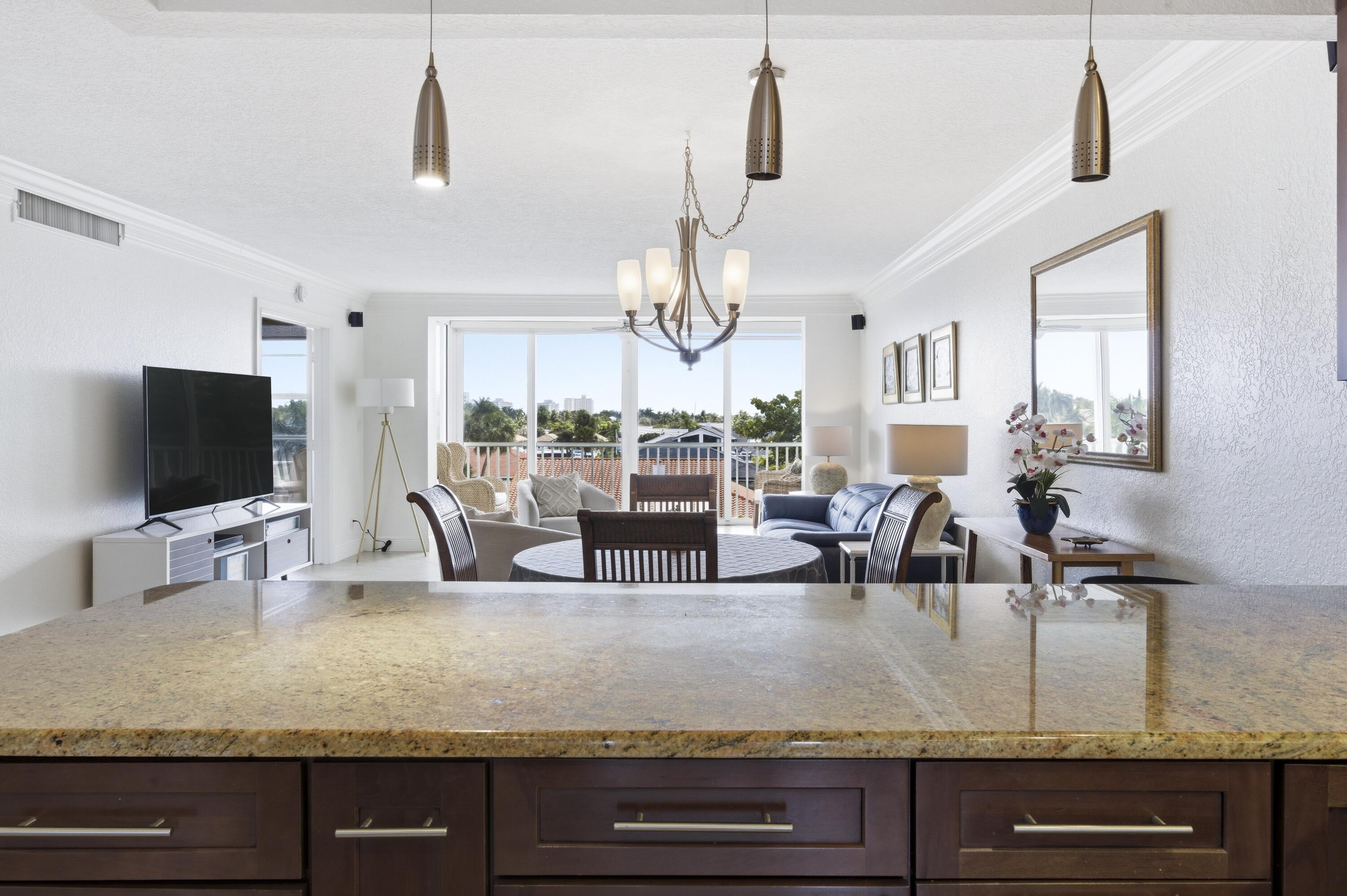 3000 NE 48th #406 Lighthouse Point, FL 33064