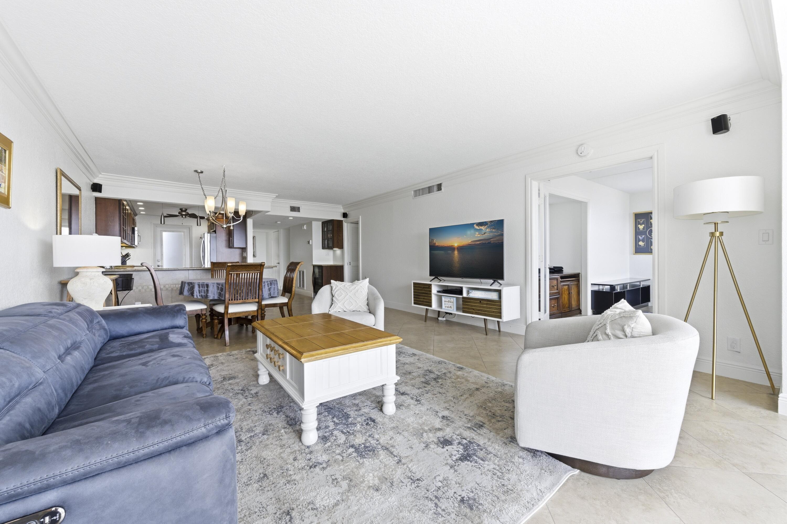 3000 NE 48th #406 Lighthouse Point, FL 33064