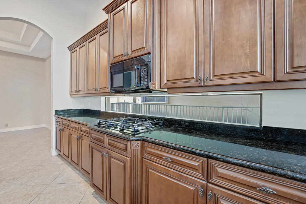 10513 Versailles Wellington, FL 33449