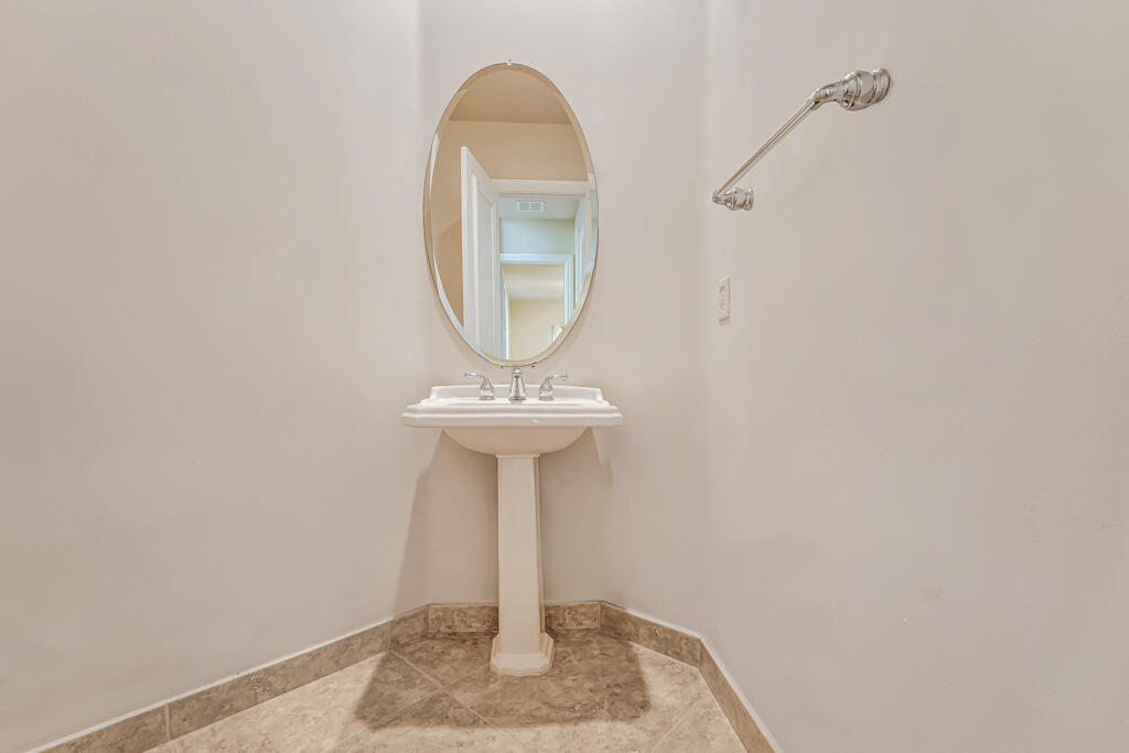 10513 Versailles Wellington, FL 33449