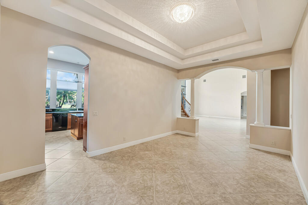 10513 Versailles Wellington, FL 33449