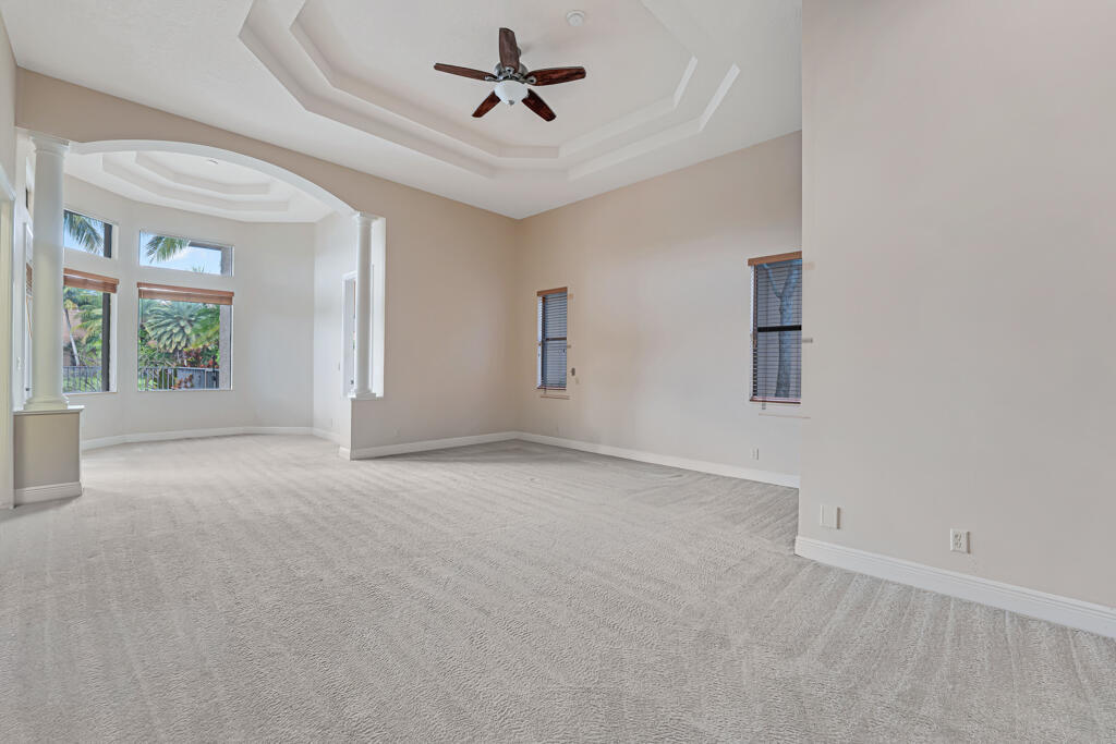 10513 Versailles Wellington, FL 33449