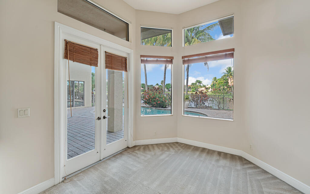 10513 Versailles Wellington, FL 33449