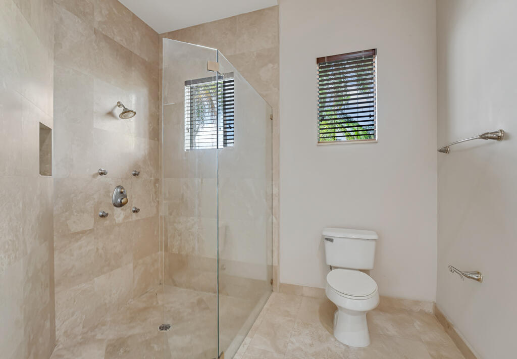 10513 Versailles Wellington, FL 33449