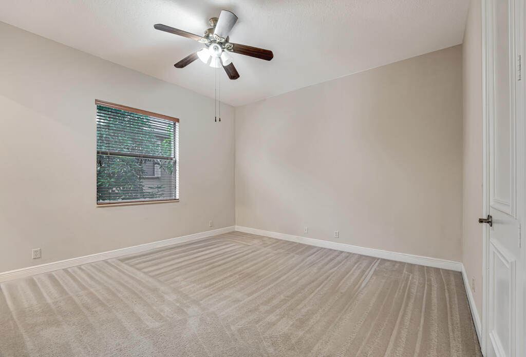 10513 Versailles Wellington, FL 33449