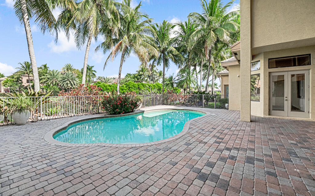 10513 Versailles Wellington, FL 33449