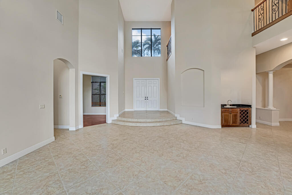 10513 Versailles Wellington, FL 33449