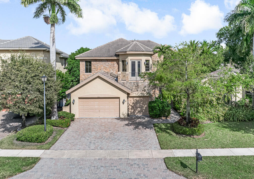 10513 Versailles Wellington, FL 33449