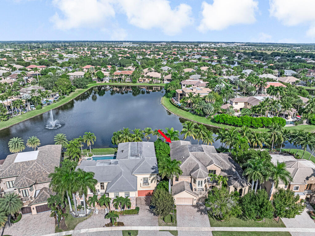 10513 Versailles Wellington, FL 33449