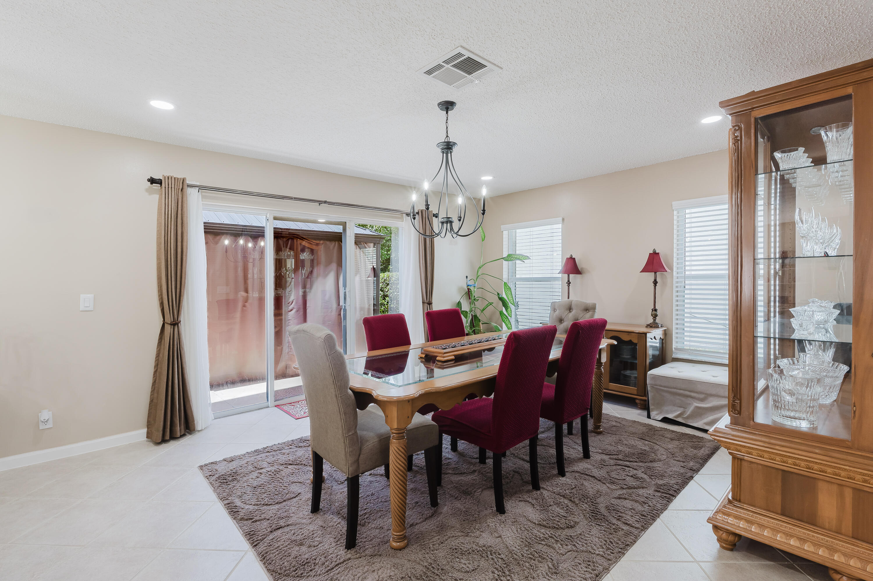 1124 Rialto Boynton Beach, FL 33436