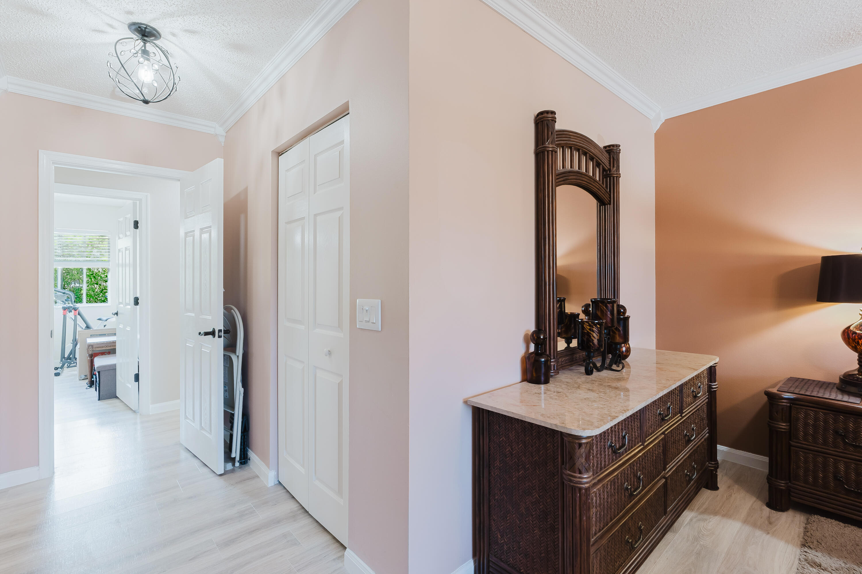 1124 Rialto Boynton Beach, FL 33436