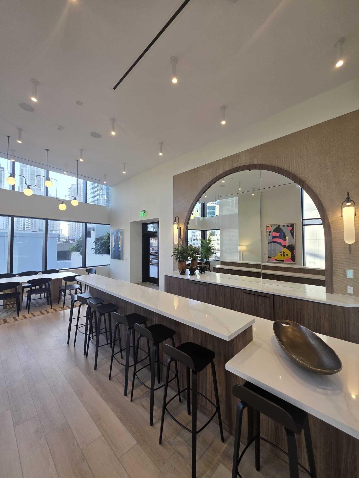 225 N Miami #804 Miami, FL 33128